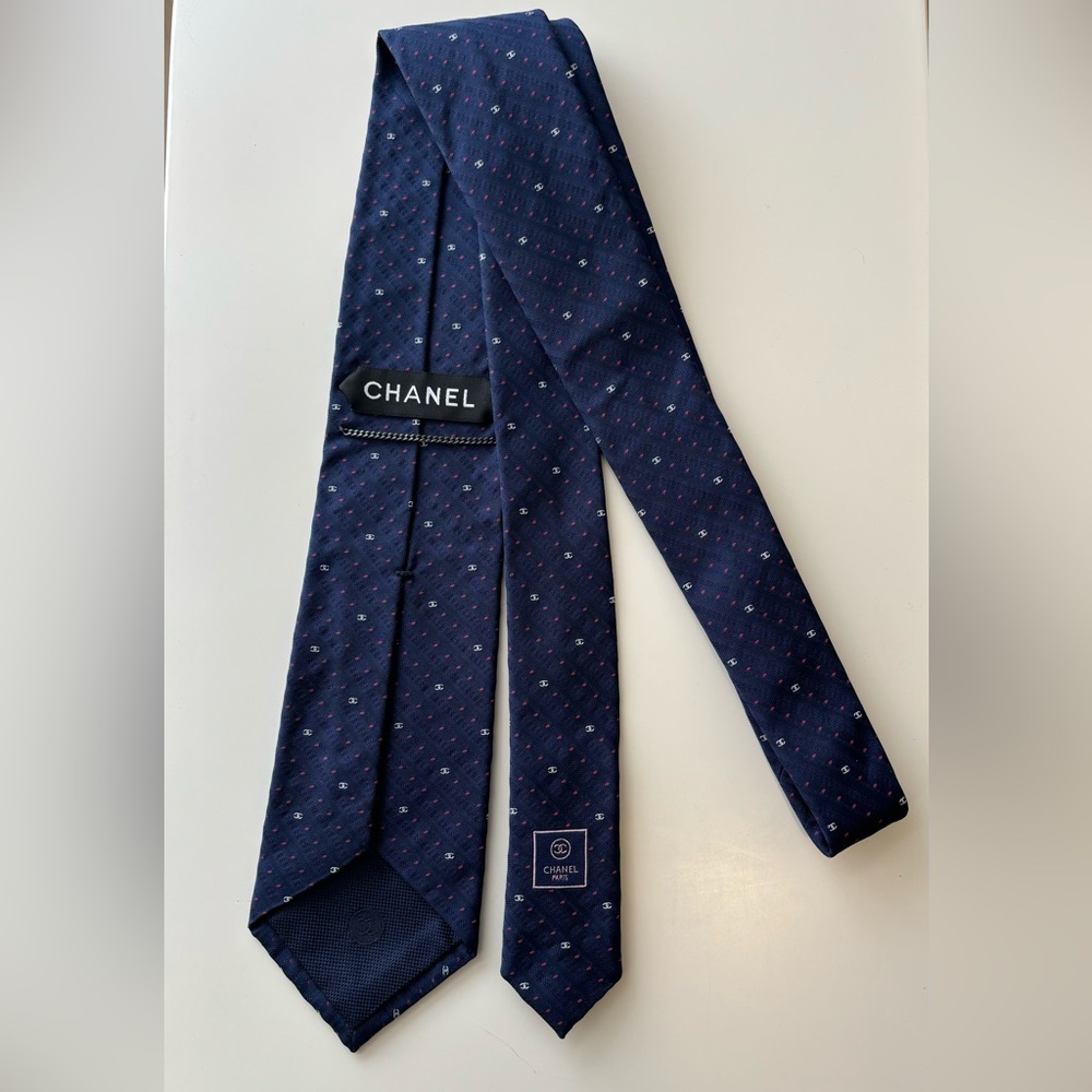 Chanel cc logo tie - NEW